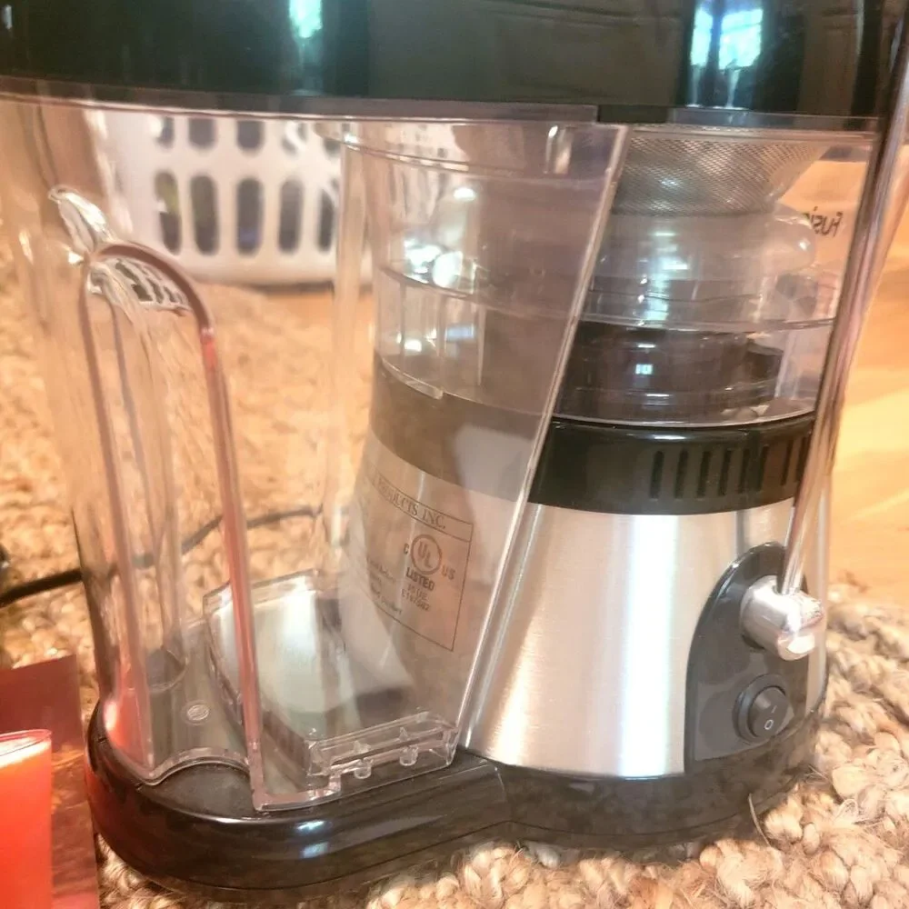 Centrifugal Fusion Juicer MINT! Stainless steel includes Manual CD Recipe book